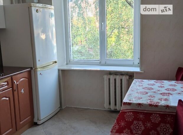 двокімнатна квартира з меблями в Черкасах, район Водоканал-Невського, на вул. Залізняка Максима 34 в довготривалу оренду помісячно фото 1 двокімнатна квартира з меблями в Черкасах, район Водоканал-Невського, на вул. Залізняка Максима 34 в довготривалу оренду помісячно фото 1