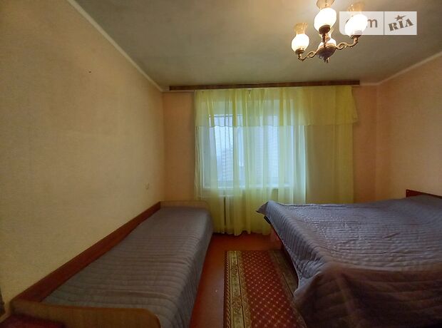 двокімнатна квартира з меблями в Черкасах, район Південно-Західний, на проспект Перемоги(30-річчя Перемоги) 40 в довготривалу оренду помісячно фото 1 двокімнатна квартира з меблями в Черкасах, район Південно-Західний, на проспект Перемоги(30-річчя Перемоги) 40 в довготривалу оренду помісячно фото 1