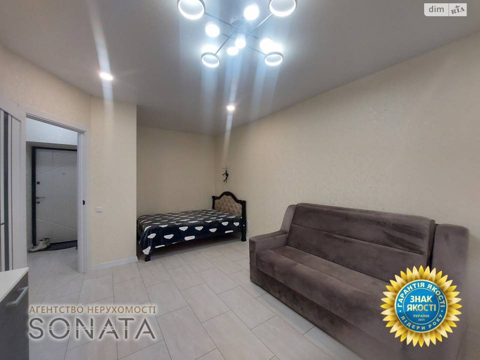 однокомнатная квартира в Черкассах, район ЮЗР, на ул. Ивана Кожедуба 56 в аренду на долгий срок помесячно фото 1