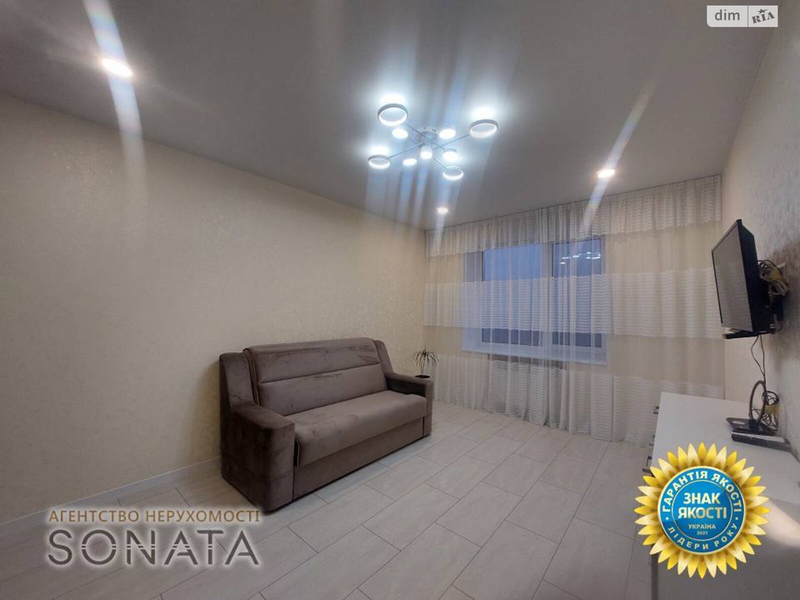 однокомнатная квартира в Черкассах, район ЮЗР, на ул. Ивана Кожедуба 56 в аренду на долгий срок помесячно фото 1