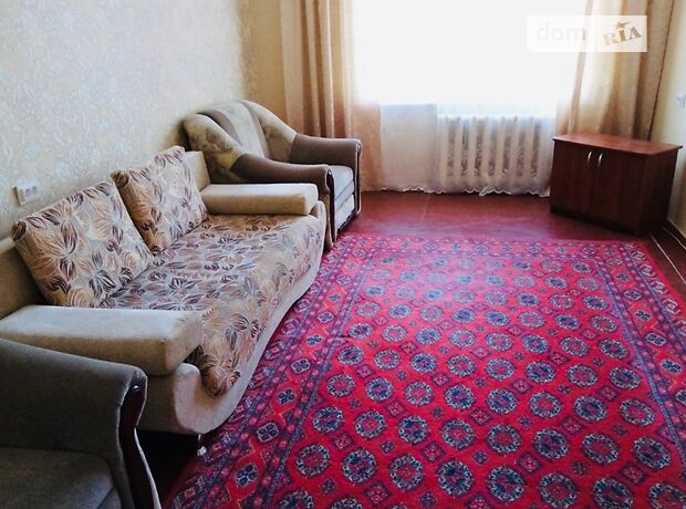 двухкомнатная квартира в Черкассах, район ЮЗР, на Перемоги років 30 в аренду на долгий срок помесячно фото 1 двухкомнатная квартира в Черкассах, район ЮЗР, на Перемоги років 30 в аренду на долгий срок помесячно фото 1