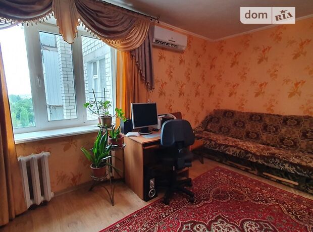 трехкомнатная квартира в Черкассах, район ЮЗР, на пл. Победы в аренду на долгий срок помесячно фото 1 трехкомнатная квартира в Черкассах, район ЮЗР, на пл. Победы в аренду на долгий срок помесячно фото 1