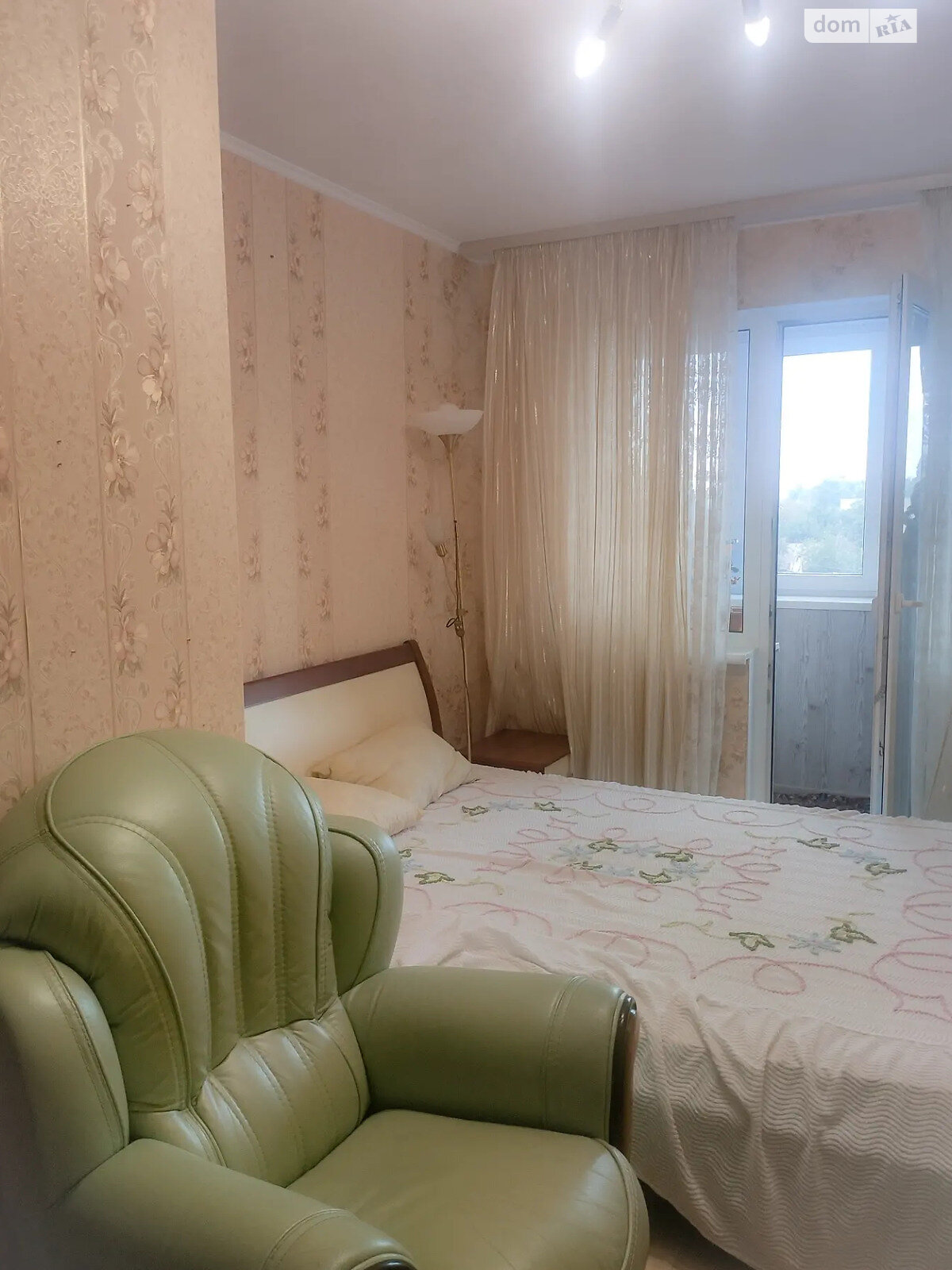 двокімнатна квартира з меблями в Черкасах, на вул. Смілянська 80 в довготривалу оренду помісячно фото 1 двокімнатна квартира з меблями в Черкасах, на вул. Смілянська 80 в довготривалу оренду помісячно фото 1
