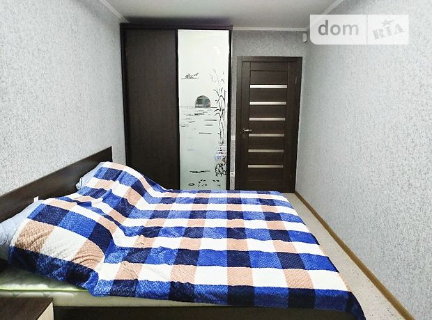 двухкомнатная квартира в Черкассах, район Центр, на бул. Шевченко 289 в аренду на долгий срок помесячно фото 1 двухкомнатная квартира в Черкассах, район Центр, на бул. Шевченко 289 в аренду на долгий срок помесячно фото 1