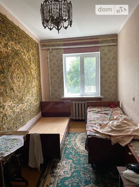двухкомнатная квартира с мебелью в Чернигове, район Боевая, на ул. Летная 13 в аренду на долгий срок помесячно фото 1 двухкомнатная квартира с мебелью в Чернигове, район Боевая, на ул. Летная 13 в аренду на долгий срок помесячно фото 1