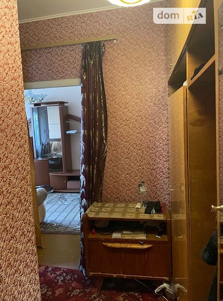двухкомнатная квартира с мебелью в Чернигове, район Боевая, на ул. Летная 13 в аренду на долгий срок помесячно фото 1 двухкомнатная квартира с мебелью в Чернигове, район Боевая, на ул. Летная 13 в аренду на долгий срок помесячно фото 1