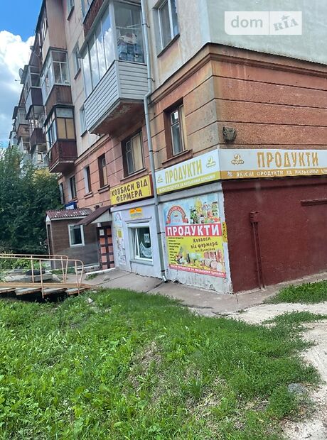 двухкомнатная квартира с мебелью в Чернигове, район Боевая, на ул. Летная 13 в аренду на долгий срок помесячно фото 1 двухкомнатная квартира с мебелью в Чернигове, район Боевая, на ул. Летная 13 в аренду на долгий срок помесячно фото 1