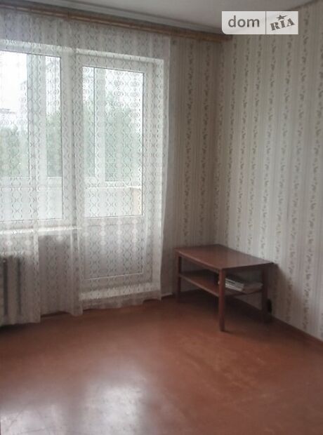 двухкомнатная квартира в Чернигове, район Боевая, на просп. Мира 157б в аренду на долгий срок помесячно фото 1 двухкомнатная квартира в Чернигове, район Боевая, на просп. Мира 157б в аренду на долгий срок помесячно фото 1