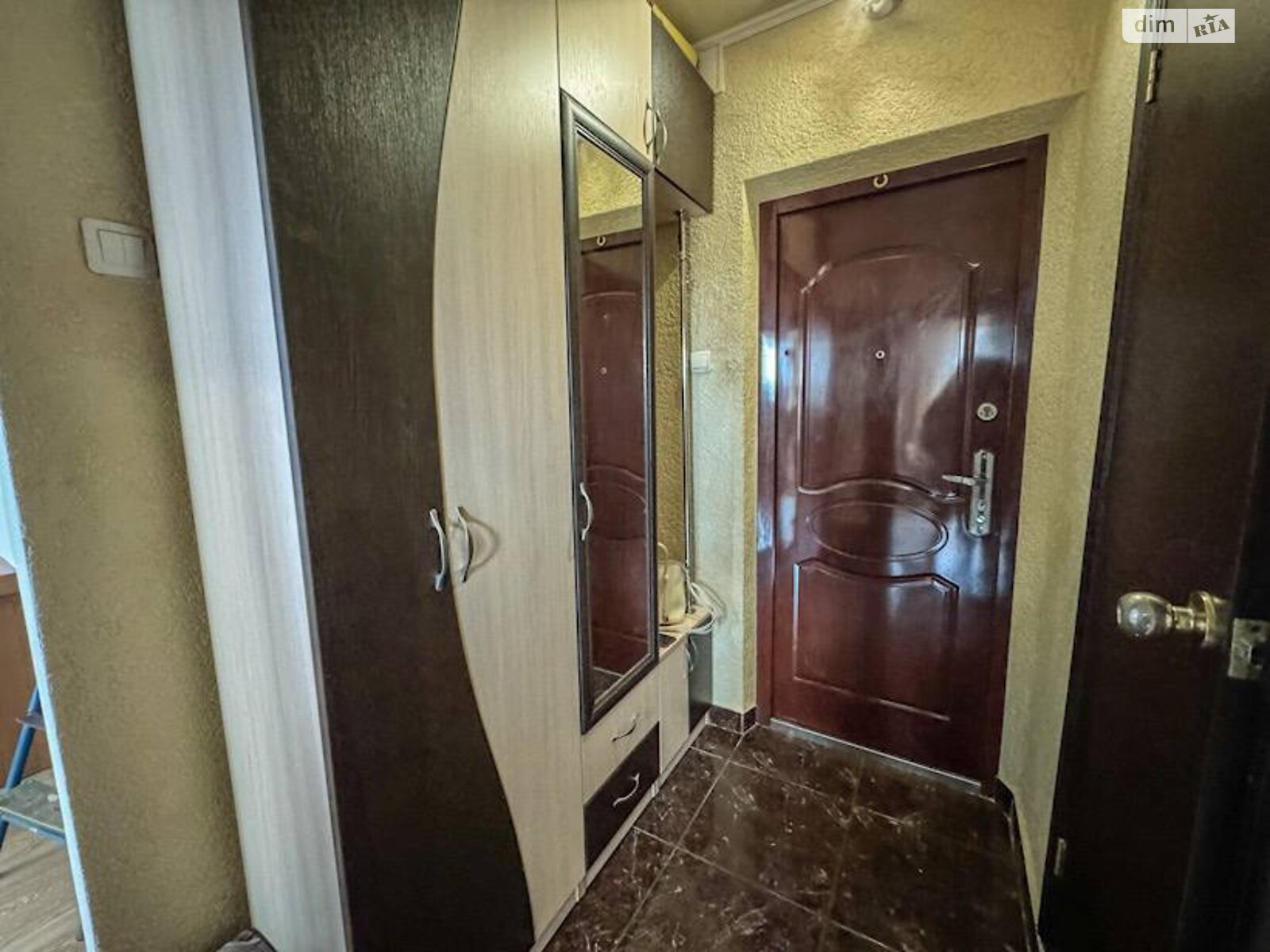 однокімнатна квартира в Чернігові, район Деснянський, на вул. 1-ої танкової бригади 23 в довготривалу оренду помісячно фото 1 однокімнатна квартира в Чернігові, район Деснянський, на вул. 1-ої танкової бригади 23 в довготривалу оренду помісячно фото 1