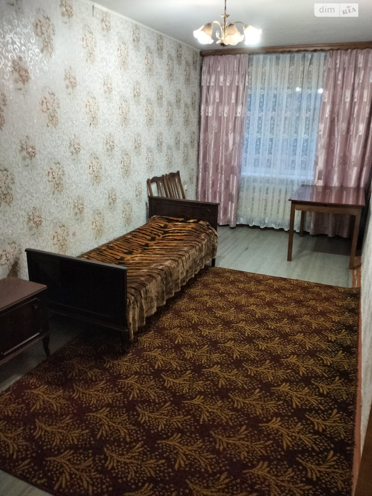 двокімнатна квартира з меблями в Чернігові, район Деснянський, на просп. Левка Лук’яненка 3 в довготривалу оренду помісячно фото 1 двокімнатна квартира з меблями в Чернігові, район Деснянський, на просп. Левка Лук’яненка 3 в довготривалу оренду помісячно фото 1