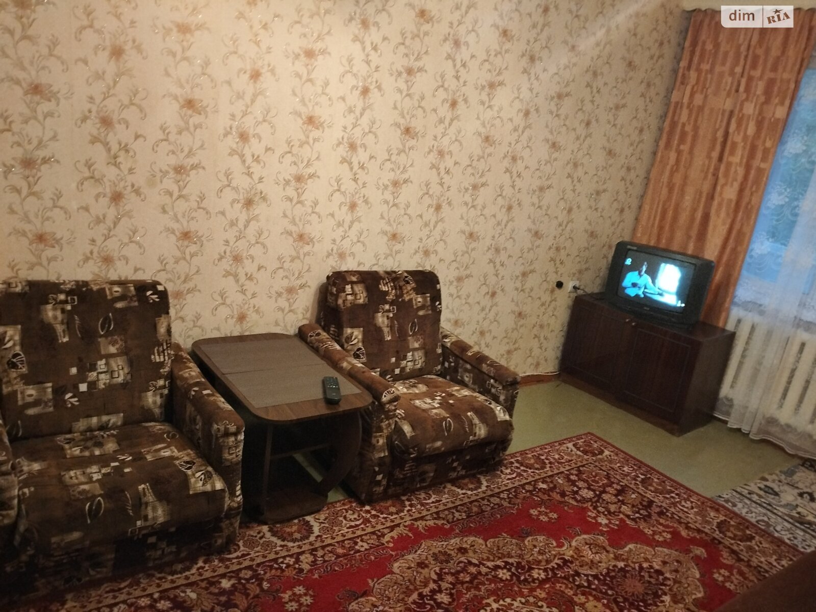 двокімнатна квартира з меблями в Чернігові, район Деснянський, на просп. Левка Лук’яненка 3 в довготривалу оренду помісячно фото 1 двокімнатна квартира з меблями в Чернігові, район Деснянський, на просп. Левка Лук’яненка 3 в довготривалу оренду помісячно фото 1
