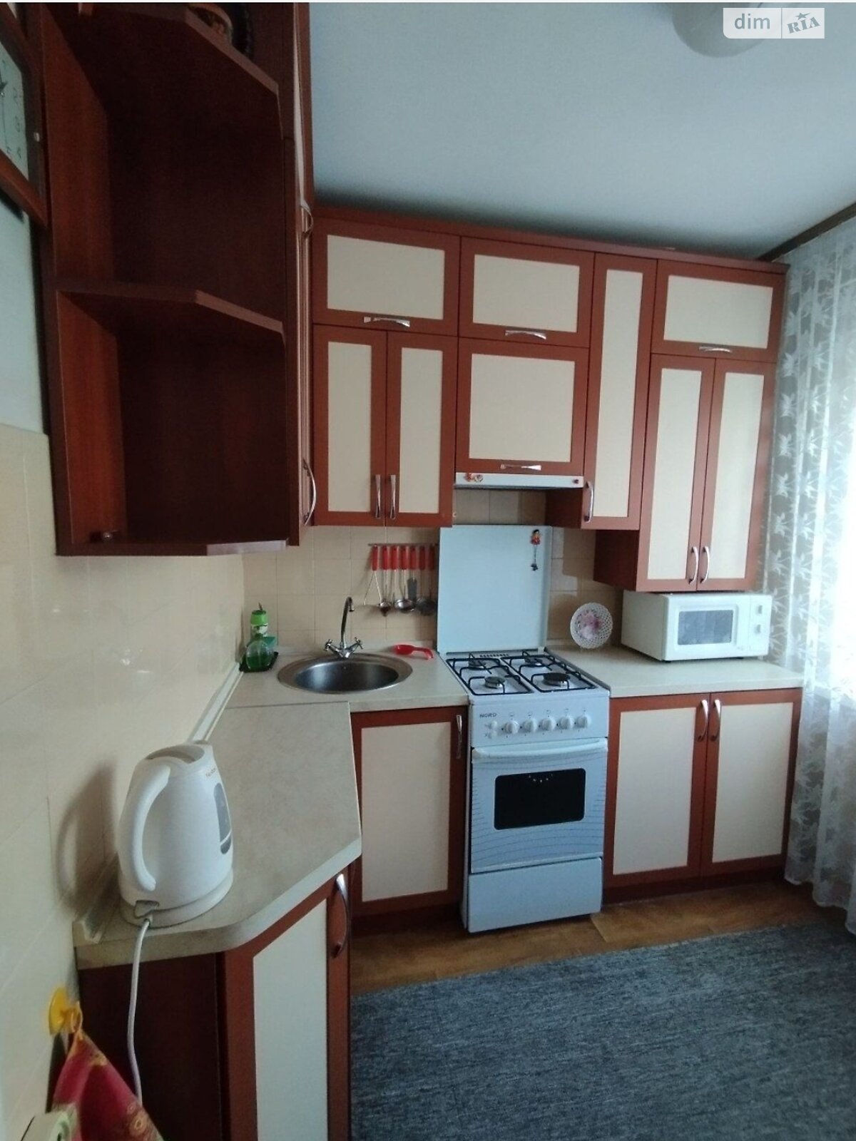 двухкомнатная квартира в Чернигове, район Деснянский, на просп. Победы в аренду на долгий срок помесячно фото 1 двухкомнатная квартира в Чернигове, район Деснянский, на просп. Победы в аренду на долгий срок помесячно фото 1