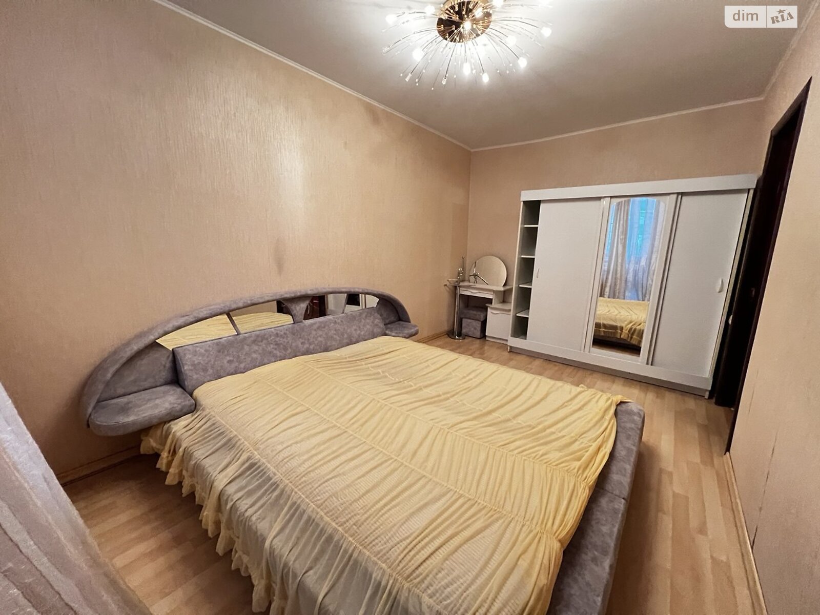 двухкомнатная квартира в Чернигове, район Деснянский, на ул. Пятницкая 70/2 в аренду на долгий срок помесячно фото 1