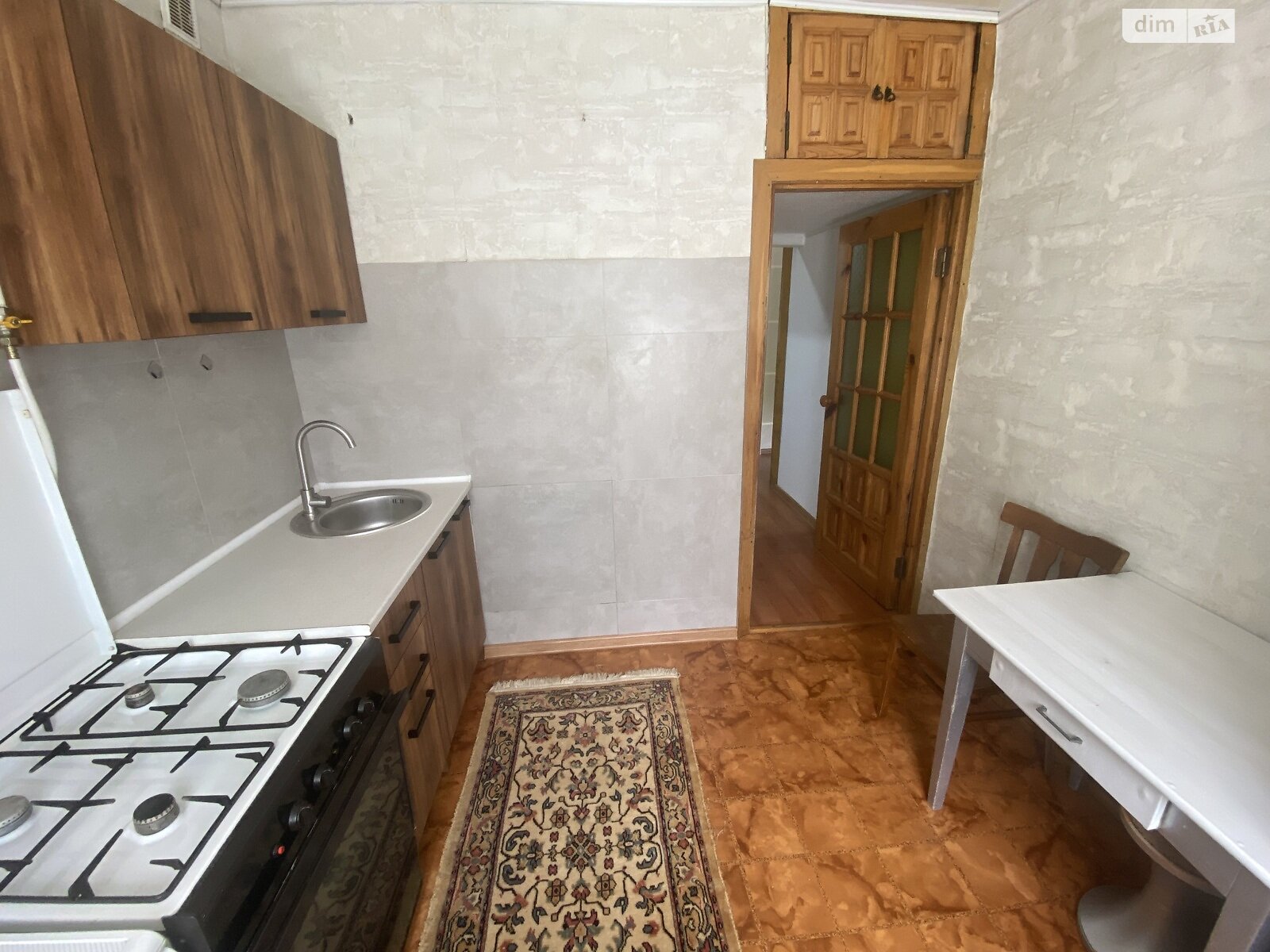 трехкомнатная квартира в Чернигове, район Деснянский, на ул. Шевченко 48 в аренду на долгий срок помесячно фото 1 трехкомнатная квартира в Чернигове, район Деснянский, на ул. Шевченко 48 в аренду на долгий срок помесячно фото 1