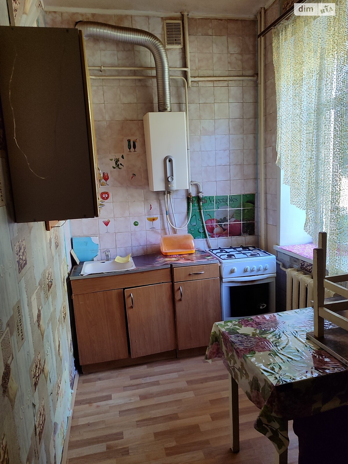 однокімнатна квартира в Чернігові, район Деснянський, на вул. Рятувальників 4 в довготривалу оренду помісячно фото 1 однокімнатна квартира в Чернігові, район Деснянський, на вул. Рятувальників 4 в довготривалу оренду помісячно фото 1
