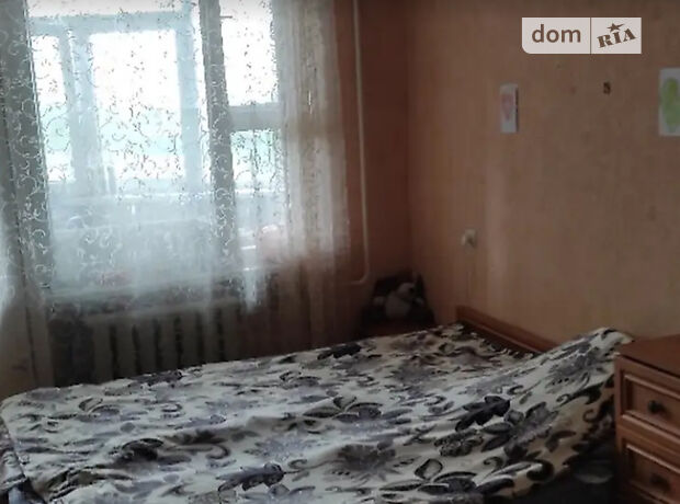 однокомнатная квартира в Чернигове, район Градецкий, на ул. 1-й Гвардейской Армии 12 в аренду на долгий срок помесячно фото 1 однокомнатная квартира в Чернигове, район Градецкий, на ул. 1-й Гвардейской Армии 12 в аренду на долгий срок помесячно фото 1