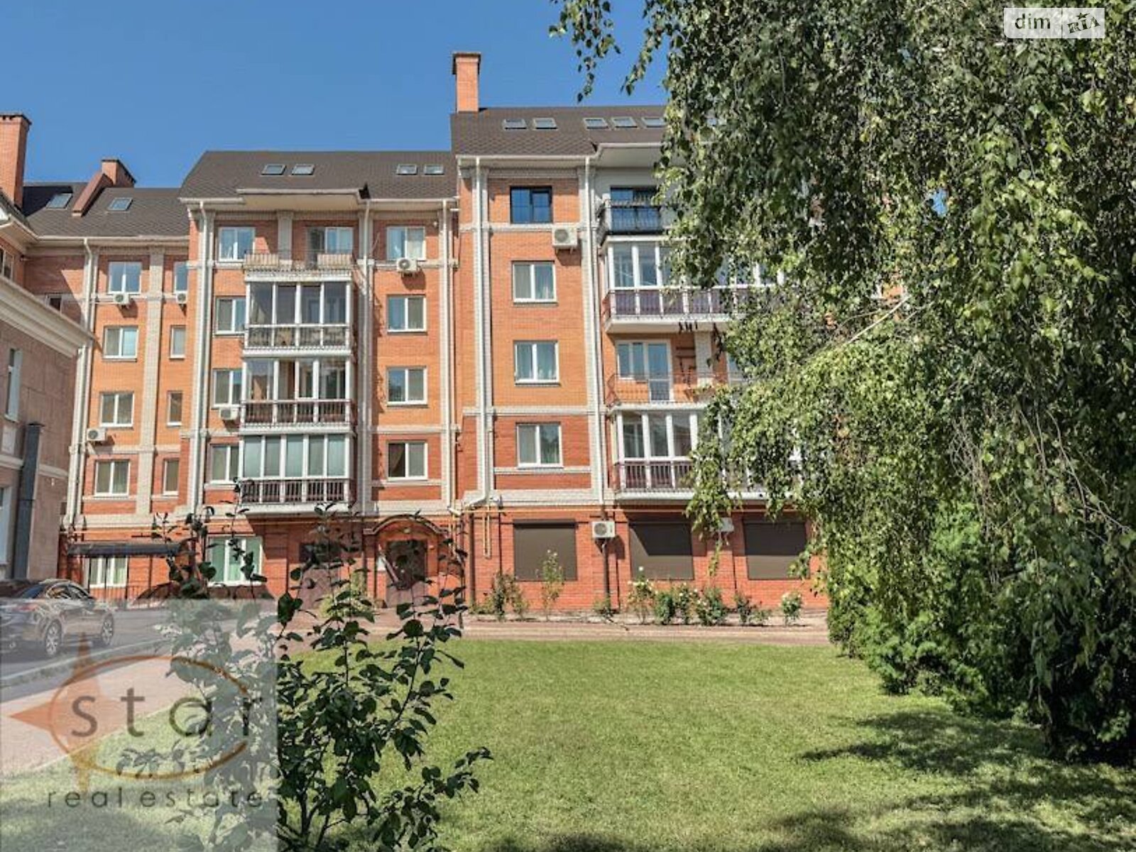 трехкомнатная квартира в Чернигове, район Холодные Яры, на ул. Князя Черного 11А в аренду на долгий срок помесячно фото 1