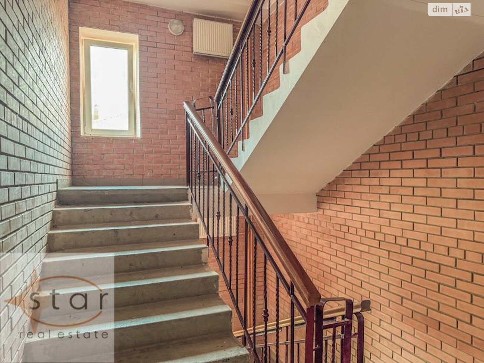 трехкомнатная квартира в Чернигове, район Холодные Яры, на ул. Князя Черного 11А в аренду на долгий срок помесячно фото 1