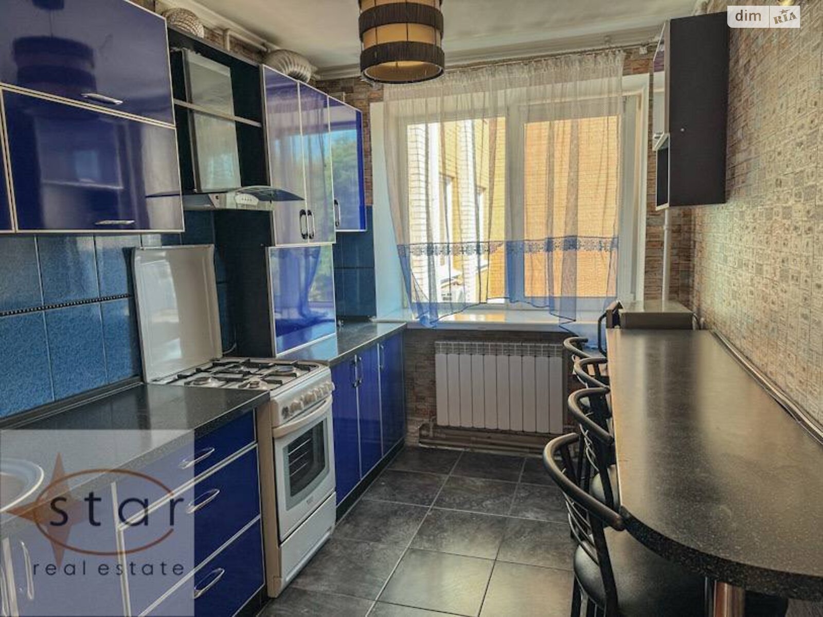 трехкомнатная квартира в Чернигове, район Холодные Яры, на ул. Князя Черного 11А в аренду на долгий срок помесячно фото 1