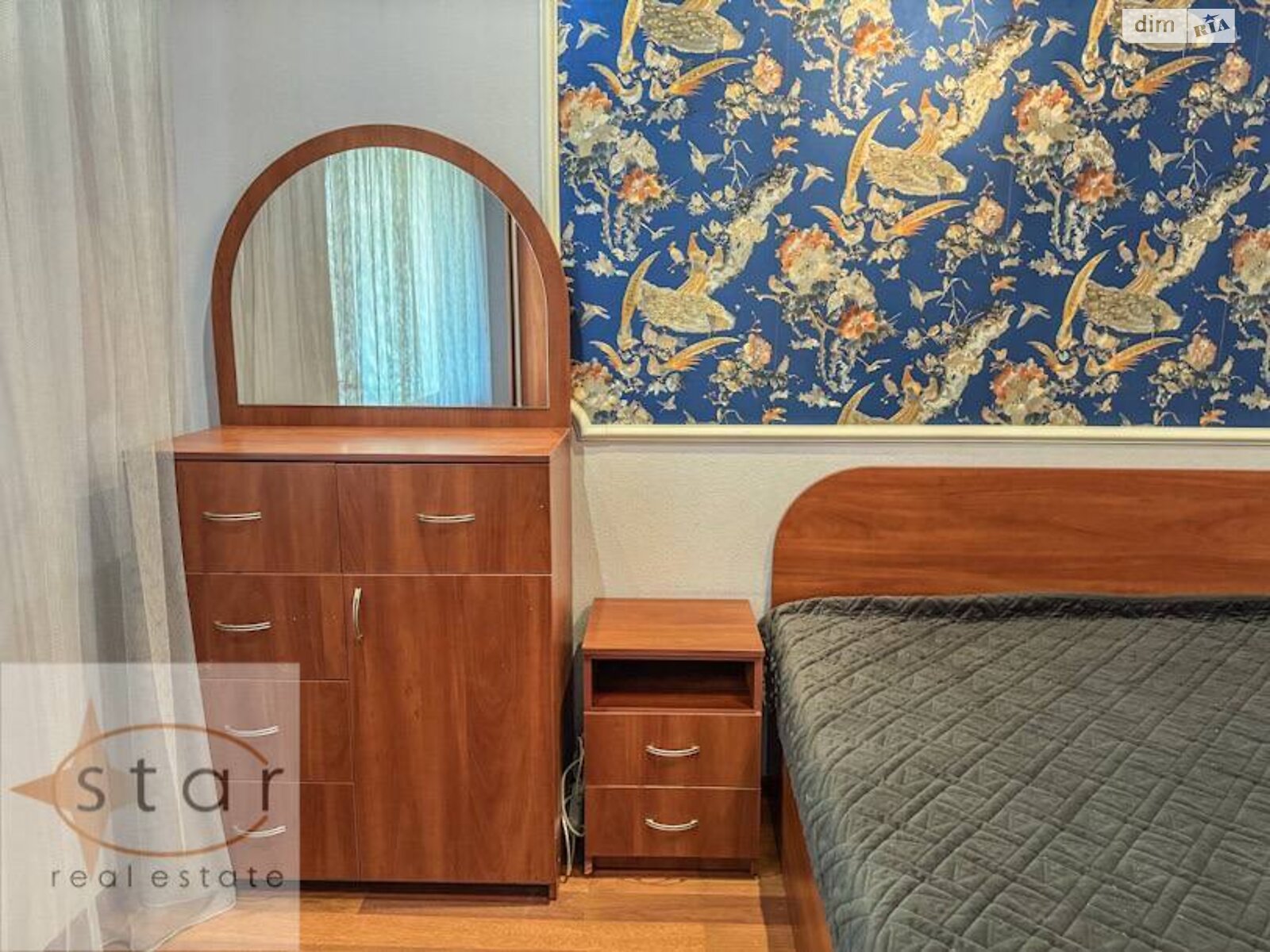 трехкомнатная квартира в Чернигове, район Холодные Яры, на ул. Князя Черного 11А в аренду на долгий срок помесячно фото 1