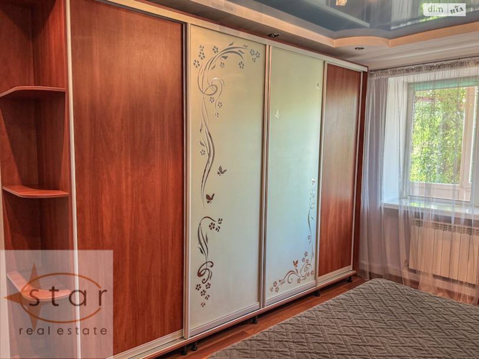 трехкомнатная квартира в Чернигове, район Холодные Яры, на ул. Князя Черного 11А в аренду на долгий срок помесячно фото 1