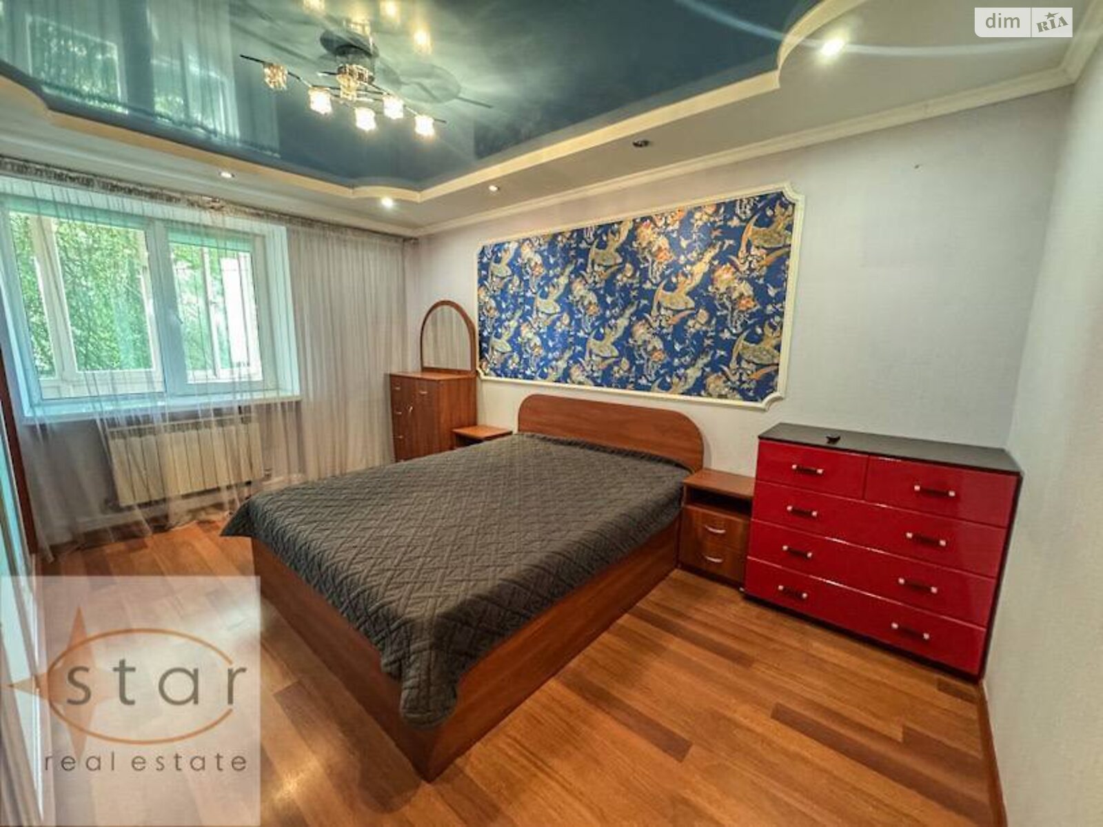 трехкомнатная квартира в Чернигове, район Холодные Яры, на ул. Князя Черного 11А в аренду на долгий срок помесячно фото 1