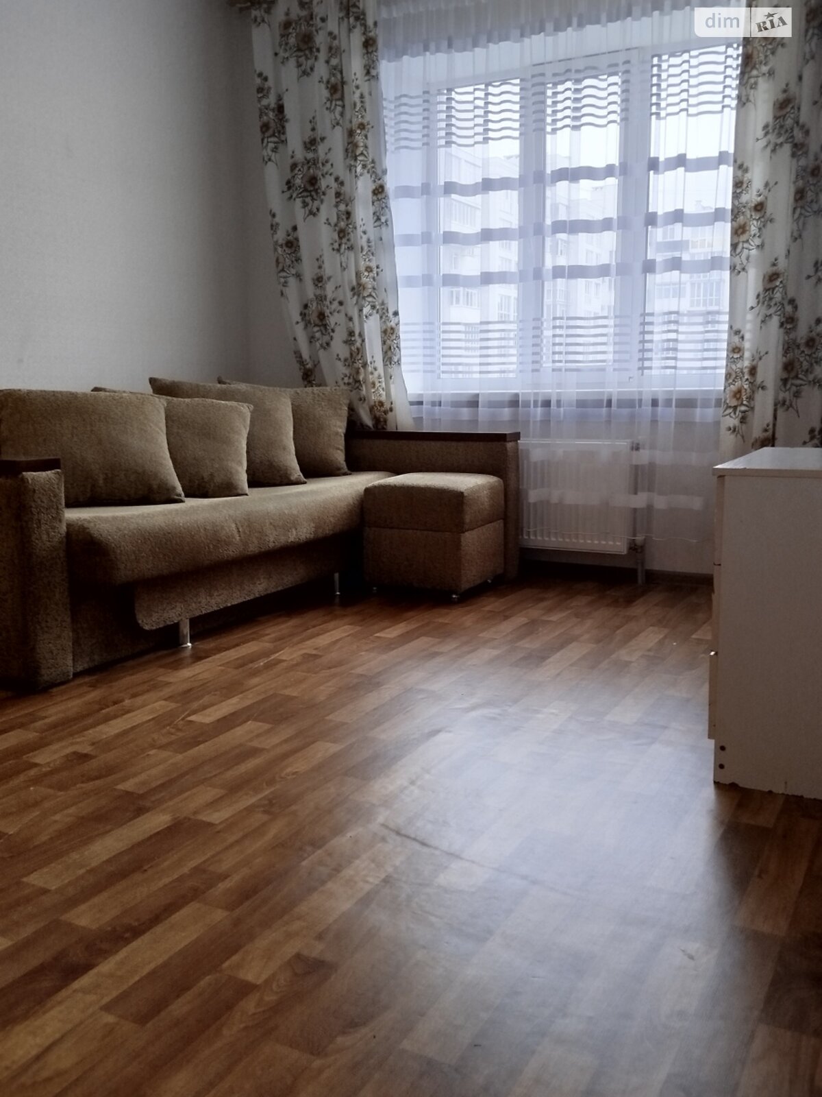 однокомнатная квартира в Чернигове, район Масаны, на ул. Независимости 15 в аренду на долгий срок помесячно фото 1 однокомнатная квартира в Чернигове, район Масаны, на ул. Независимости 15 в аренду на долгий срок помесячно фото 1