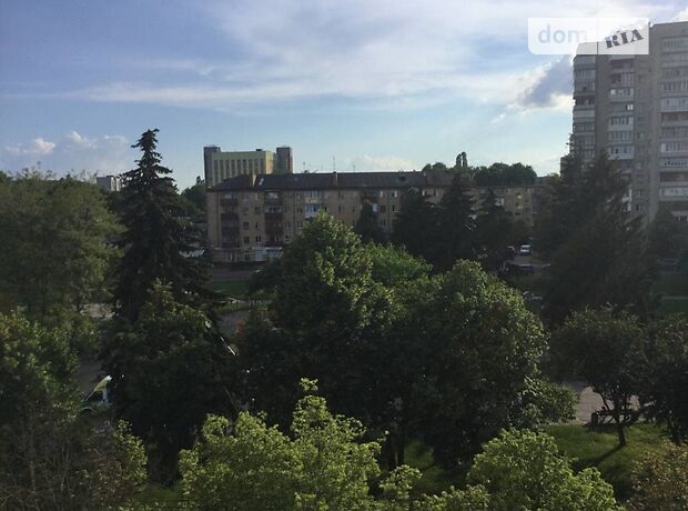однокомнатная квартира в Чернигове, район Мегацентр, на просп. Мира 55 в аренду на долгий срок помесячно фото 1 однокомнатная квартира в Чернигове, район Мегацентр, на просп. Мира 55 в аренду на долгий срок помесячно фото 1
