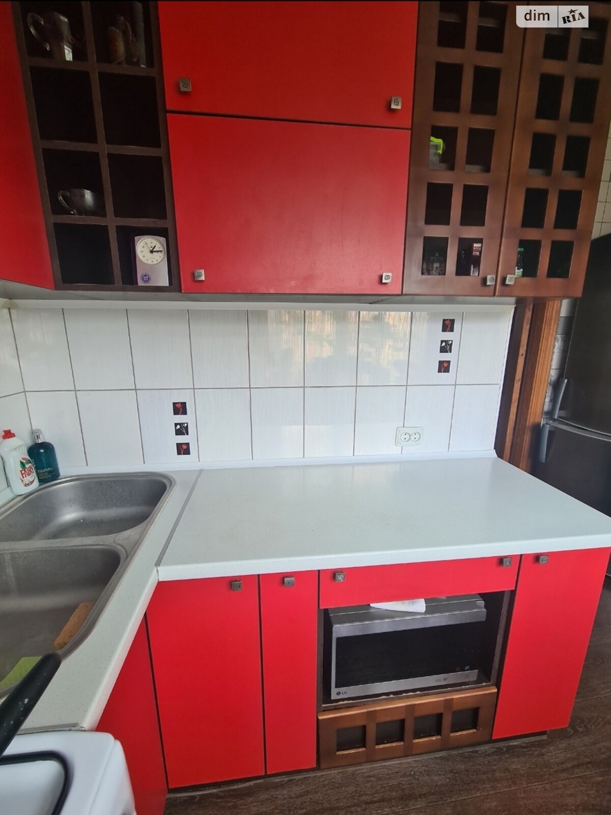 однокомнатная квартира в Чернигове, район Новозаводской, на ул. Радченко Вячеслава 12 в аренду на долгий срок помесячно фото 1 однокомнатная квартира в Чернигове, район Новозаводской, на ул. Радченко Вячеслава 12 в аренду на долгий срок помесячно фото 1