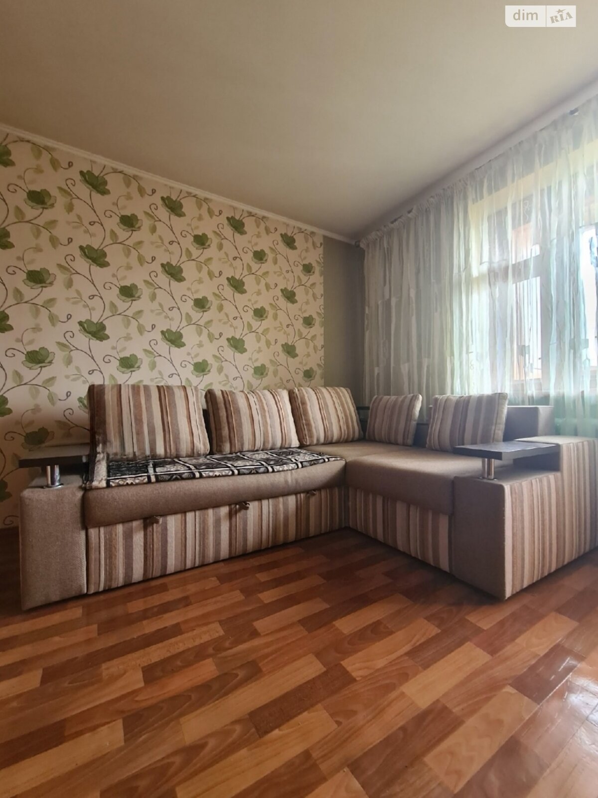 однокомнатная квартира в Чернигове, район Новозаводской, на ул. Радченко Вячеслава 12 в аренду на долгий срок помесячно фото 1 однокомнатная квартира в Чернигове, район Новозаводской, на ул. Радченко Вячеслава 12 в аренду на долгий срок помесячно фото 1