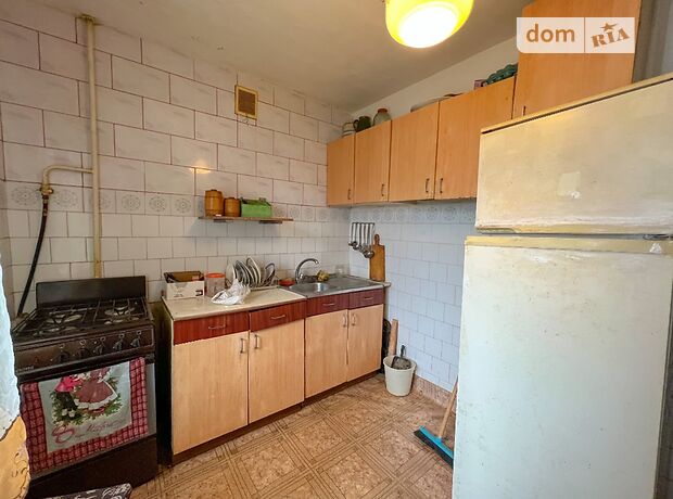 трехкомнатная квартира в Чернигове, район Рокоссовского, на ул. Защитников Украины 17 в аренду на долгий срок помесячно фото 1 трехкомнатная квартира в Чернигове, район Рокоссовского, на ул. Защитников Украины 17 в аренду на долгий срок помесячно фото 1