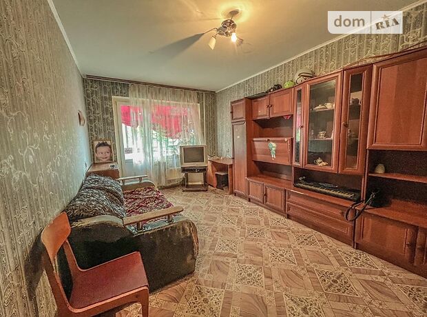 двухкомнатная квартира в Чернигове, район Шерстянка, на ул. Самоквасова Дмитрия 10 в аренду на долгий срок помесячно фото 1 двухкомнатная квартира в Чернигове, район Шерстянка, на ул. Самоквасова Дмитрия 10 в аренду на долгий срок помесячно фото 1