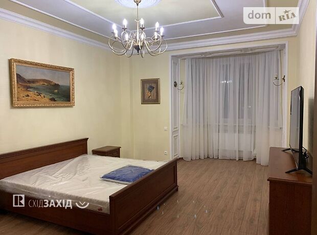 трехкомнатная квартира с мебелью в Чернигове, район Центр, на просп. Победы 85 в аренду на долгий срок помесячно фото 1 трехкомнатная квартира с мебелью в Чернигове, район Центр, на просп. Победы 85 в аренду на долгий срок помесячно фото 1