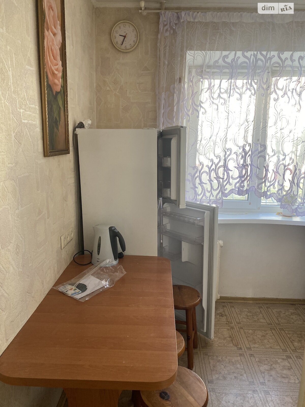трикімнатна квартира в Чорноморську, район Іллічівськ, на вул. Захисників України 4А в довготривалу оренду помісячно фото 1 трикімнатна квартира в Чорноморську, район Іллічівськ, на вул. Захисників України 4А в довготривалу оренду помісячно фото 1