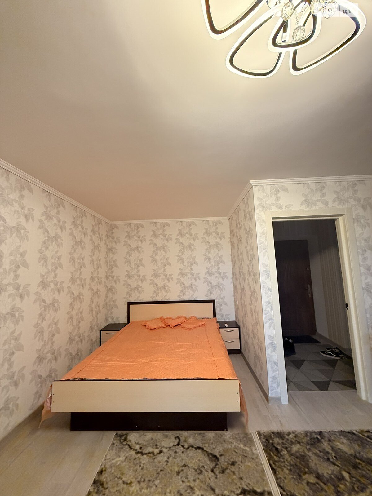 однокомнатная квартира в Черноморске, район Ильичевск, на просп. Мира 28, кв. 179 в аренду на долгий срок помесячно фото 1 однокомнатная квартира в Черноморске, район Ильичевск, на просп. Мира 28, кв. 179 в аренду на долгий срок помесячно фото 1