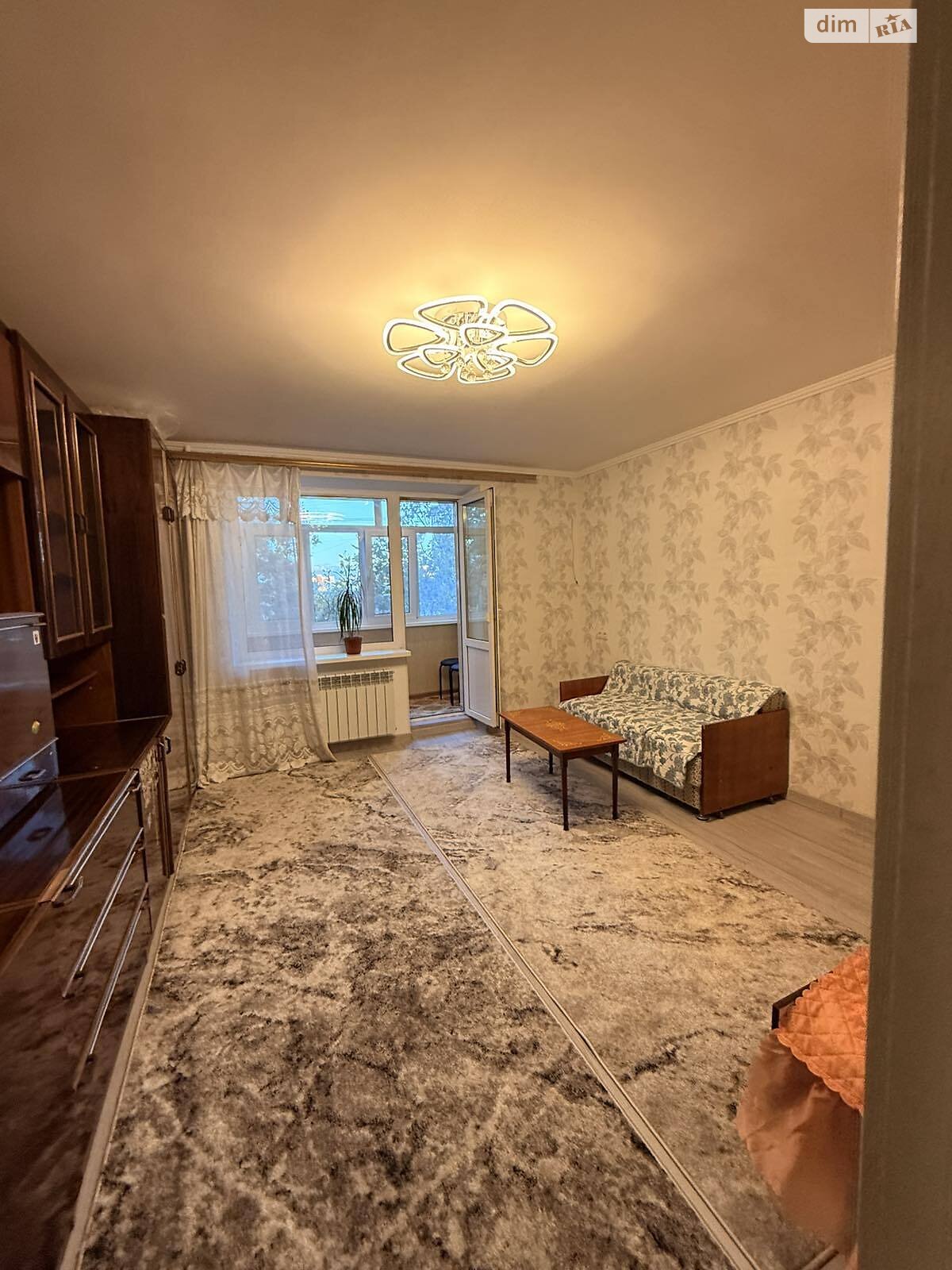 однокомнатная квартира в Черноморске, район Ильичевск, на просп. Мира 28, кв. 179 в аренду на долгий срок помесячно фото 1 однокомнатная квартира в Черноморске, район Ильичевск, на просп. Мира 28, кв. 179 в аренду на долгий срок помесячно фото 1