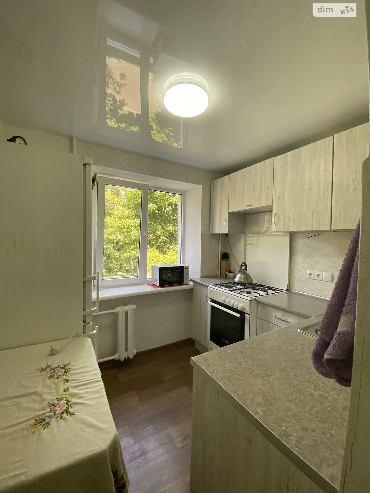 двокімнатна квартира в Чорноморську, район Іллічівськ, на вул. Паркова 22, кв. 121 в довготривалу оренду помісячно фото 1 двокімнатна квартира в Чорноморську, район Іллічівськ, на вул. Паркова 22, кв. 121 в довготривалу оренду помісячно фото 1