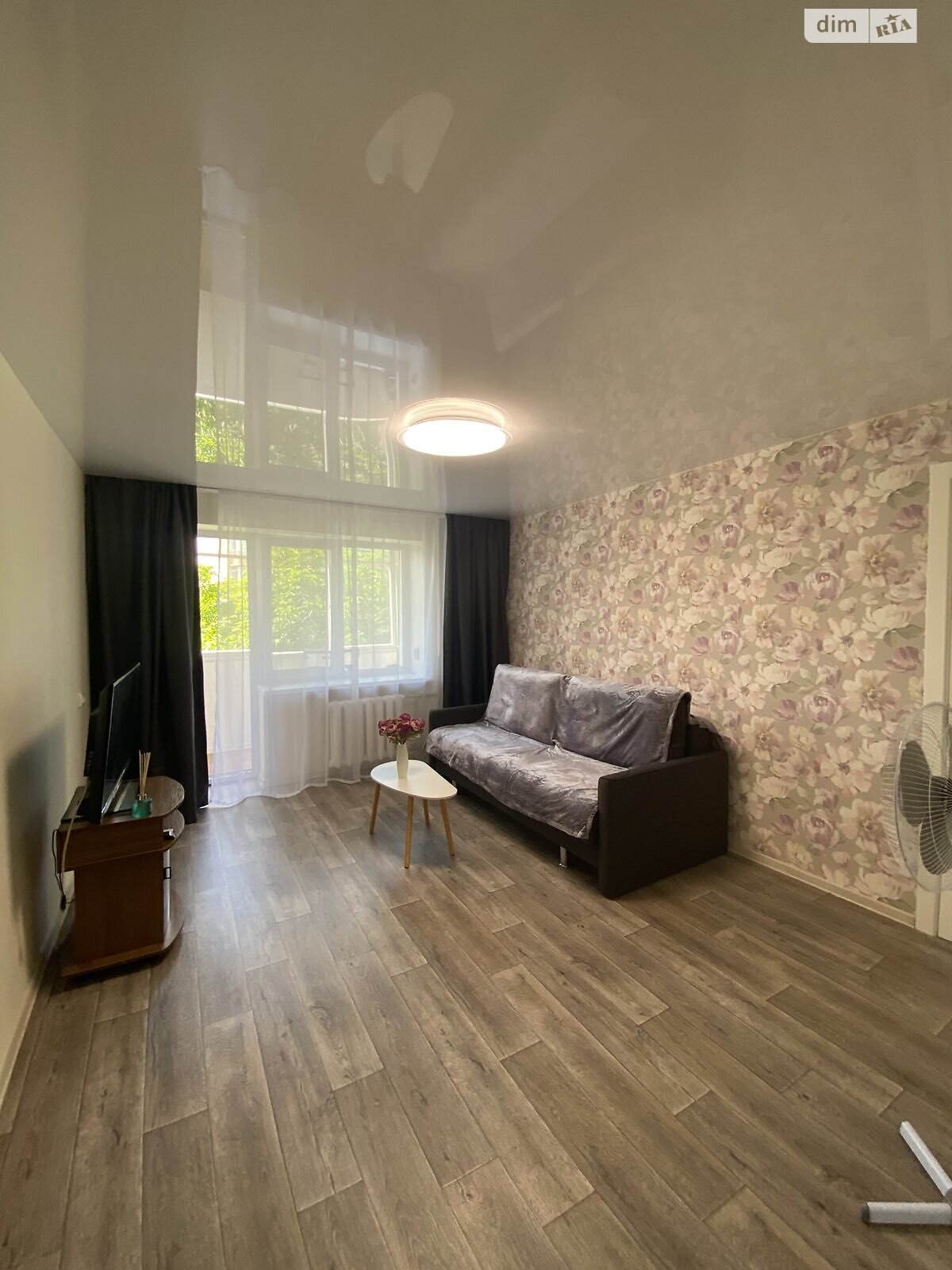 двокімнатна квартира в Чорноморську, район Іллічівськ, на вул. Паркова 22, кв. 121 в довготривалу оренду помісячно фото 1 двокімнатна квартира в Чорноморську, район Іллічівськ, на вул. Паркова 22, кв. 121 в довготривалу оренду помісячно фото 1