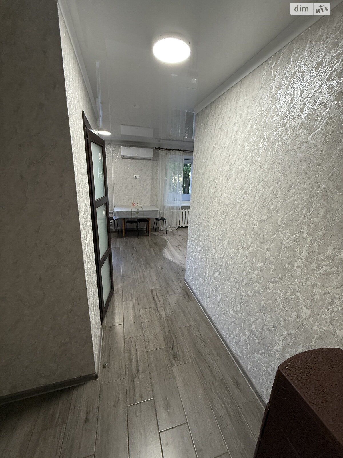 однокомнатная квартира в Черноморске, район Ильичевск, на ул. Защитников Украины 2А в аренду на долгий срок помесячно фото 1 однокомнатная квартира в Черноморске, район Ильичевск, на ул. Защитников Украины 2А в аренду на долгий срок помесячно фото 1