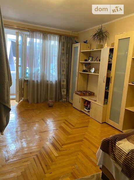 однокомнатная квартира с ремонтом в Черновцах, район Бульвар Героев Сталинграда, на пер. Энтузиастов в аренду на долгий срок помесячно фото 1 однокомнатная квартира с ремонтом в Черновцах, район Бульвар Героев Сталинграда, на пер. Энтузиастов в аренду на долгий срок помесячно фото 1