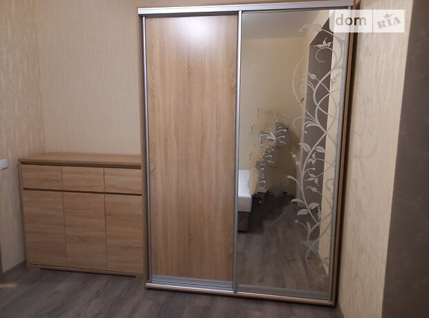 однокомнатная квартира с мебелью в Черновцах, район Фастовская, на ул. Черновола Вячеслава в аренду на долгий срок помесячно фото 1 однокомнатная квартира с мебелью в Черновцах, район Фастовская, на ул. Черновола Вячеслава в аренду на долгий срок помесячно фото 1