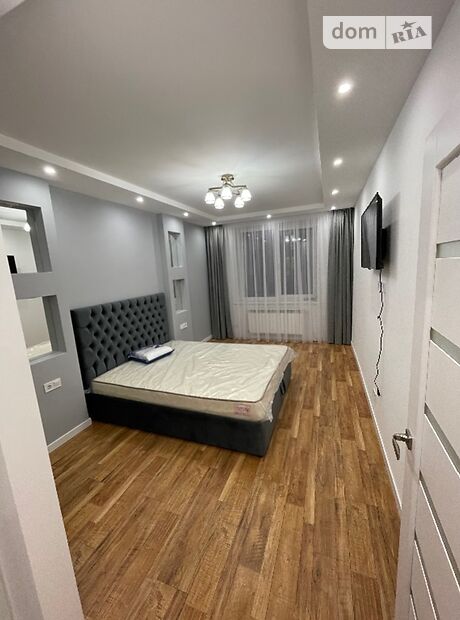однокімнатна квартира з меблями в Чернівцях, район Фастівська, на вул. Сумська 16 в довготривалу оренду помісячно фото 1 однокімнатна квартира з меблями в Чернівцях, район Фастівська, на вул. Сумська 16 в довготривалу оренду помісячно фото 1