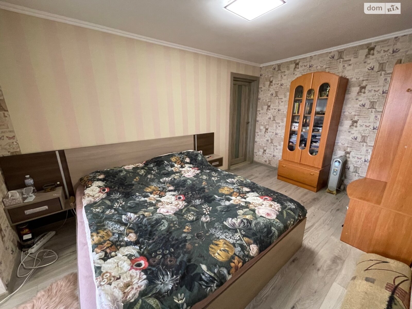двокімнатна квартира в Чернівцях, на вул. Ентузіастів в довготривалу оренду помісячно фото 1 двокімнатна квартира в Чернівцях, на вул. Ентузіастів в довготривалу оренду помісячно фото 1