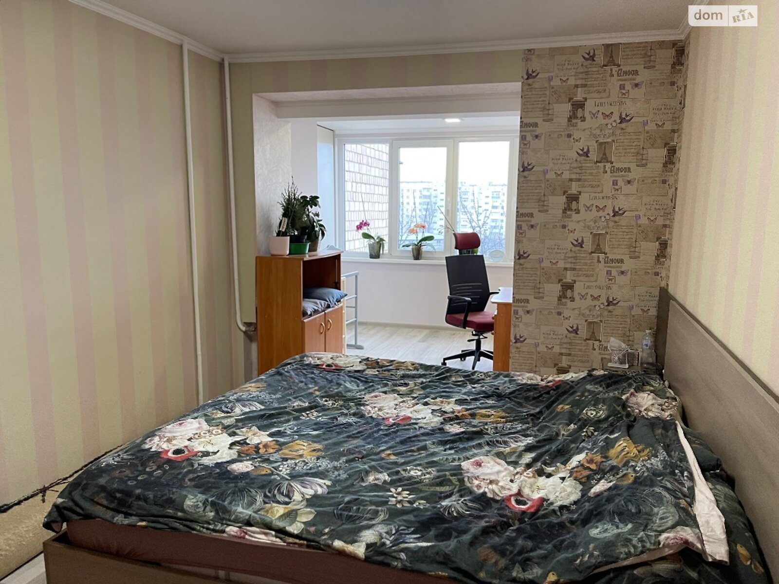 двокімнатна квартира в Чернівцях, на вул. Ентузіастів в довготривалу оренду помісячно фото 1 двокімнатна квартира в Чернівцях, на вул. Ентузіастів в довготривалу оренду помісячно фото 1