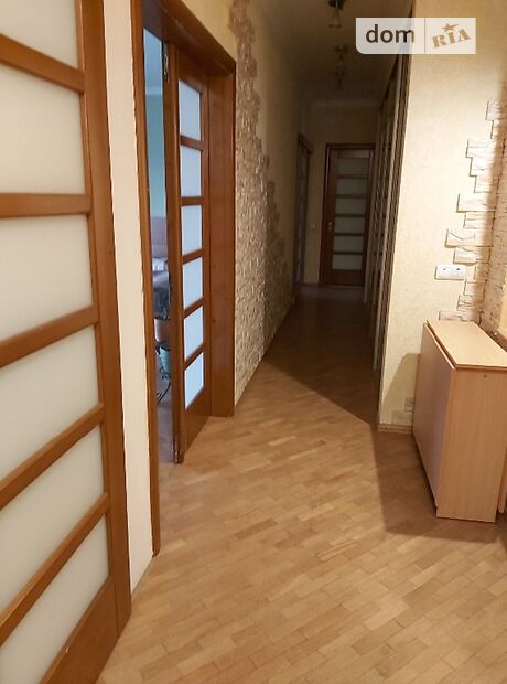 двокімнатна квартира в Чернівцях, район Гравітон, на вул. Руська 1, кв. 1 в довготривалу оренду помісячно фото 1 двокімнатна квартира в Чернівцях, район Гравітон, на вул. Руська 1, кв. 1 в довготривалу оренду помісячно фото 1