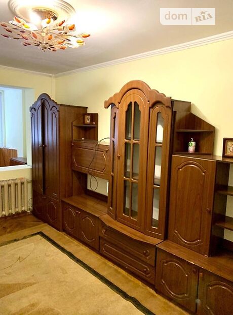 трикімнатна квартира з меблями в Чернівцях, район Гравітон, на вул. Руська в довготривалу оренду помісячно фото 1 трикімнатна квартира з меблями в Чернівцях, район Гравітон, на вул. Руська в довготривалу оренду помісячно фото 1
