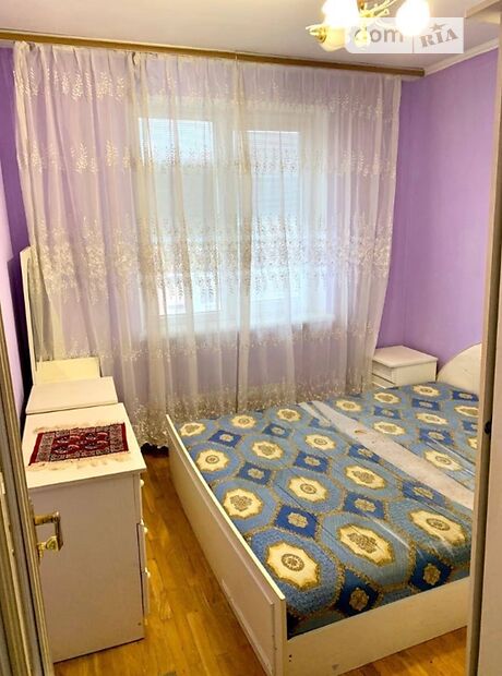 трикімнатна квартира з меблями в Чернівцях, район Гравітон, на вул. Руська в довготривалу оренду помісячно фото 1 трикімнатна квартира з меблями в Чернівцях, район Гравітон, на вул. Руська в довготривалу оренду помісячно фото 1
