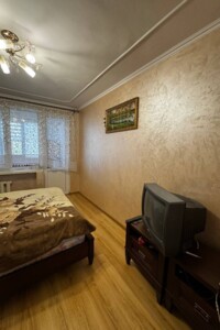 двухкомнатная квартира в Черновцах, район Комарова-Красноармейская, на ул. Героев Майдана в аренду на долгий срок помесячно фото 2