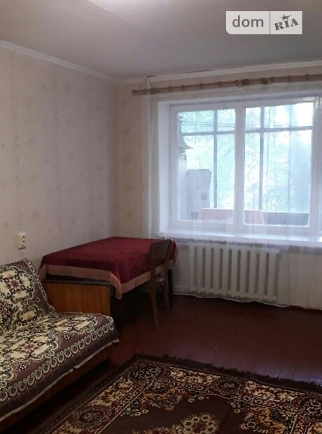 трехкомнатная квартира с мебелью в Черновцах, район Комарова-Красноармейская, на ул. Комарова Владимира в аренду на долгий срок помесячно фото 1 трехкомнатная квартира с мебелью в Черновцах, район Комарова-Красноармейская, на ул. Комарова Владимира в аренду на долгий срок помесячно фото 1