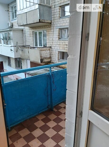двокімнатна квартира в Чернівцях, район Комарова-Красноармійська, на вул. Комарова Володимира в довготривалу оренду помісячно фото 1 двокімнатна квартира в Чернівцях, район Комарова-Красноармійська, на вул. Комарова Володимира в довготривалу оренду помісячно фото 1
